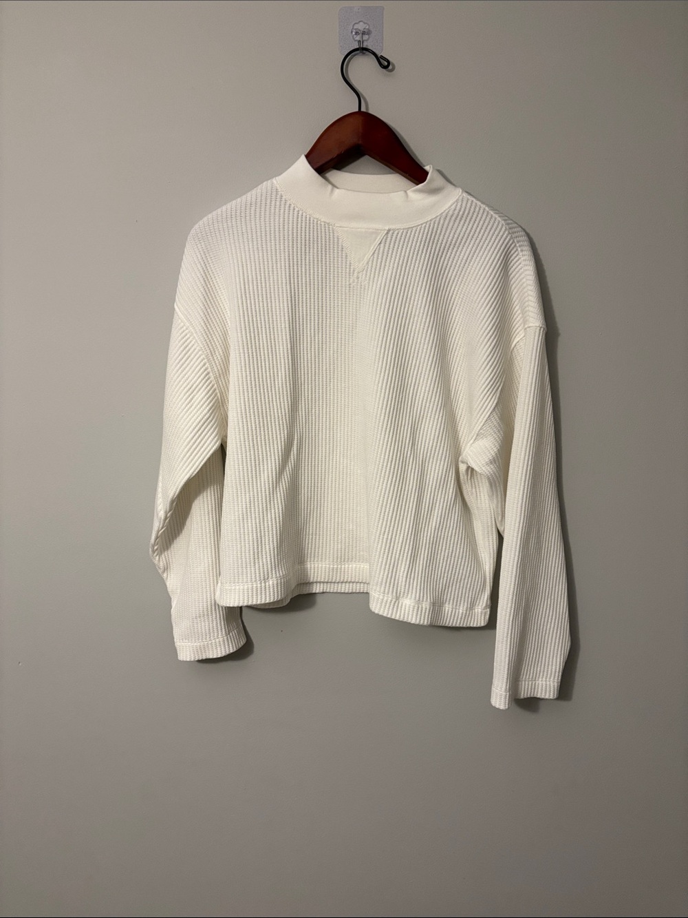 GAP Women's Ivory Ribbed Mock-Trim Crewneck Sweater